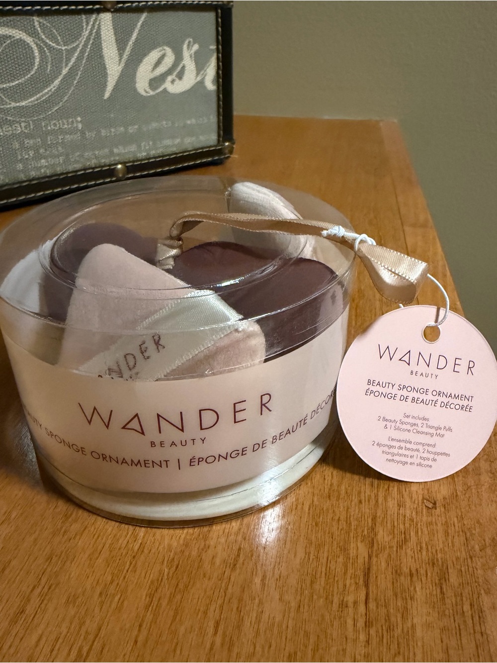 NWT Wander Beauty Pink and Mauve Sponge Ornament Duo